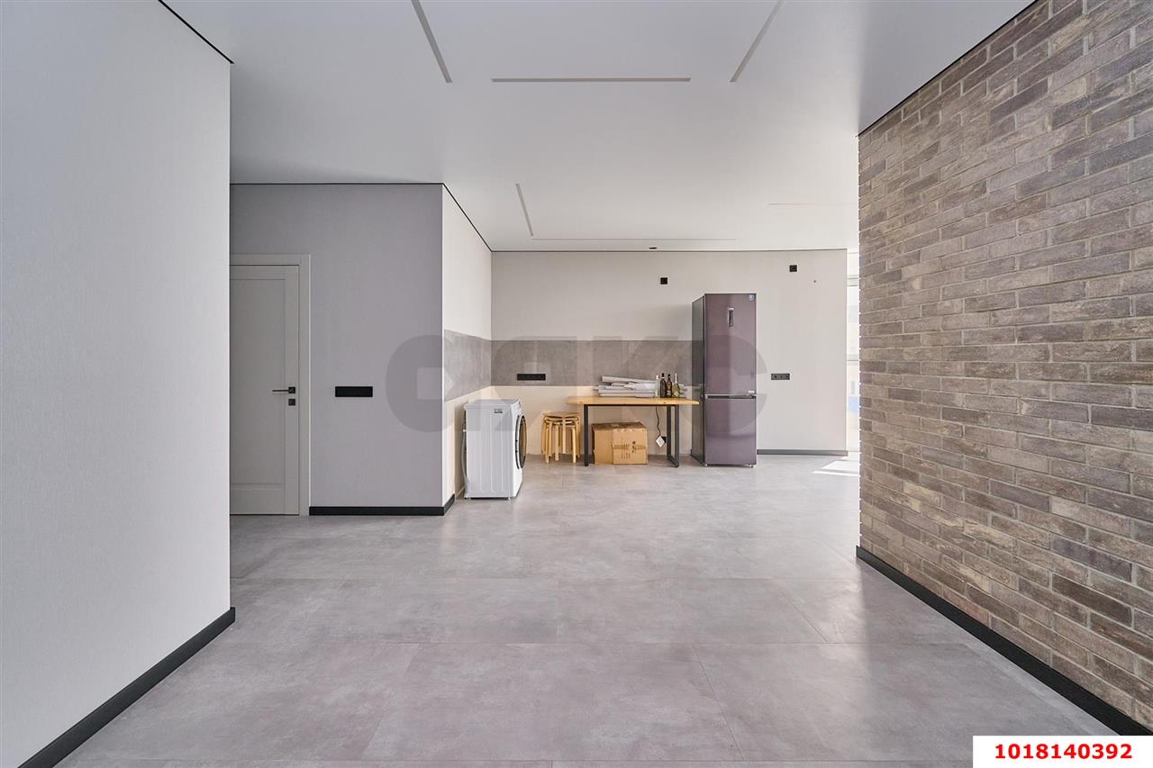 Фото №7: 1-комнатная квартира <span class="whitespace-nowrap">50 м²</span>, <span class="whitespace-nowrap">17/24 эт.</span> - Краснодар, Западный внутригородской округ, мкр. ЖК Краснодар Сити, ул. Шоссе Нефтяников, 18к4