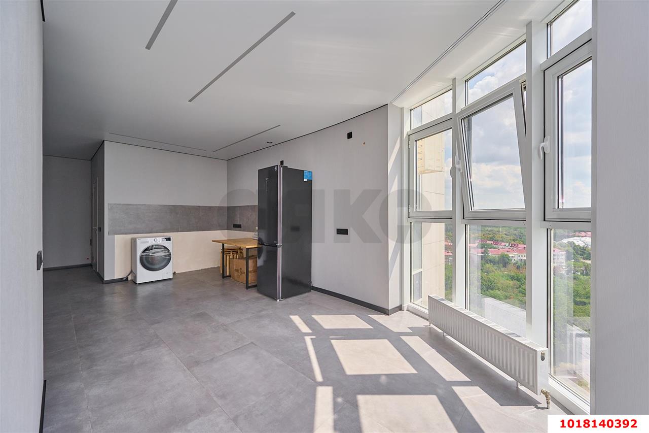 Фото №13: 1-комнатная квартира <span class="whitespace-nowrap">50 м²</span>, <span class="whitespace-nowrap">17/24 эт.</span> - Краснодар, Западный внутригородской округ, мкр. ЖК Краснодар Сити, ул. Шоссе Нефтяников, 18к4
