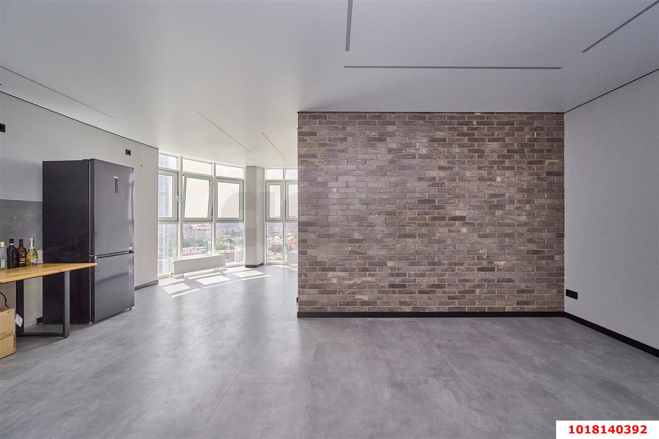 Фото №8: 1-комнатная квартира <span class="whitespace-nowrap">50 м²</span>, <span class="whitespace-nowrap">17/24 эт.</span> - Краснодар, Западный внутригородской округ, мкр. ЖК Краснодар Сити, ул. Шоссе Нефтяников, 18к4