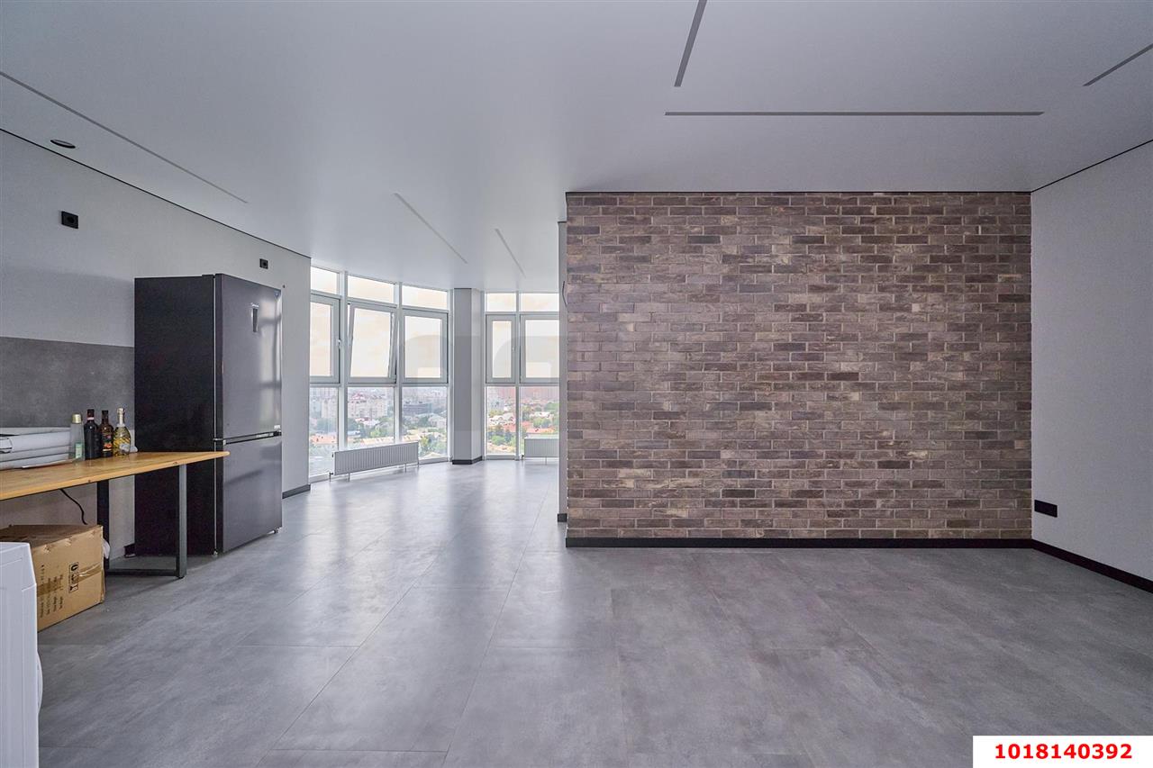 Фото №5: 1-комнатная квартира <span class="whitespace-nowrap">50 м²</span>, <span class="whitespace-nowrap">17/24 эт.</span> - Краснодар, Западный внутригородской округ, мкр. ЖК Краснодар Сити, ул. Шоссе Нефтяников, 18к4