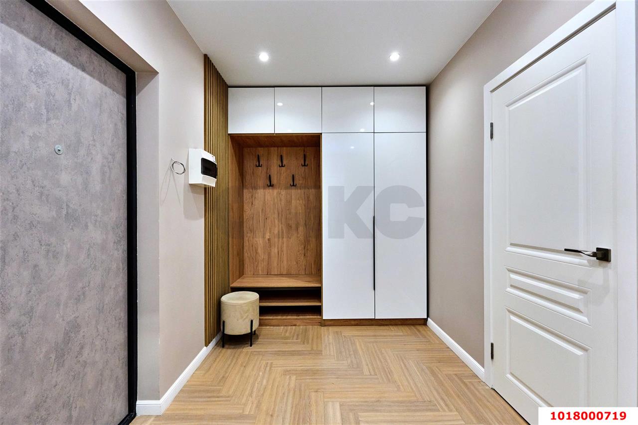 Фото №12: 1-комнатная квартира <span class="whitespace-nowrap">42 м²</span>, <span class="whitespace-nowrap">1/18 эт.</span> - Краснодар, Прикубанский внутригородской округ, мкр. жилой комплекс Новелла