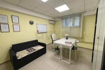 Фото №1: Офисное помещение <span class="whitespace-nowrap">13 м²</span>, <span class="whitespace-nowrap">16 эт.</span> - Краснодар, мкр. Юбилейный, ул. имени Калинина, 13к63