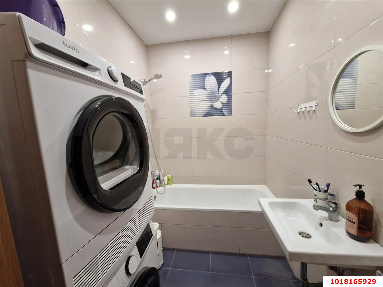 Фото №10: 2-комнатная квартира <span class="whitespace-nowrap">70 м²</span>, <span class="whitespace-nowrap">5/16 эт.</span> - Краснодар, Прикубанский внутригородской округ, мкр. Краевая Клиническая Больница, ул. Домбайская, 12