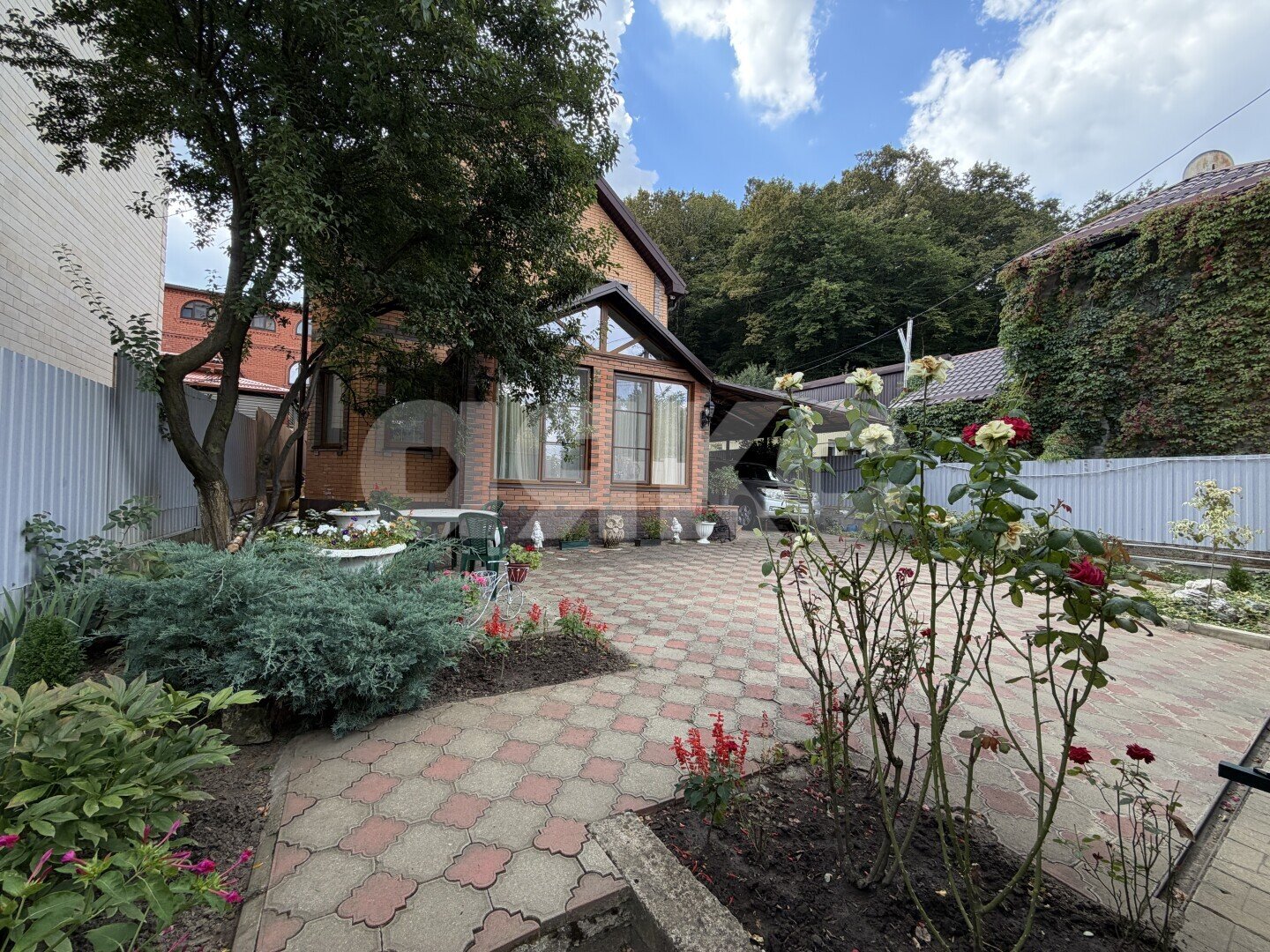 Фото №4: Дом <span class="whitespace-nowrap">115 м²</span> <span class="whitespace-nowrap">+ 9 сот.</span>, <span class="whitespace-nowrap">2 эт.</span> - Горячий Ключ, мкр. Курортная Зона, пер. Свердлова