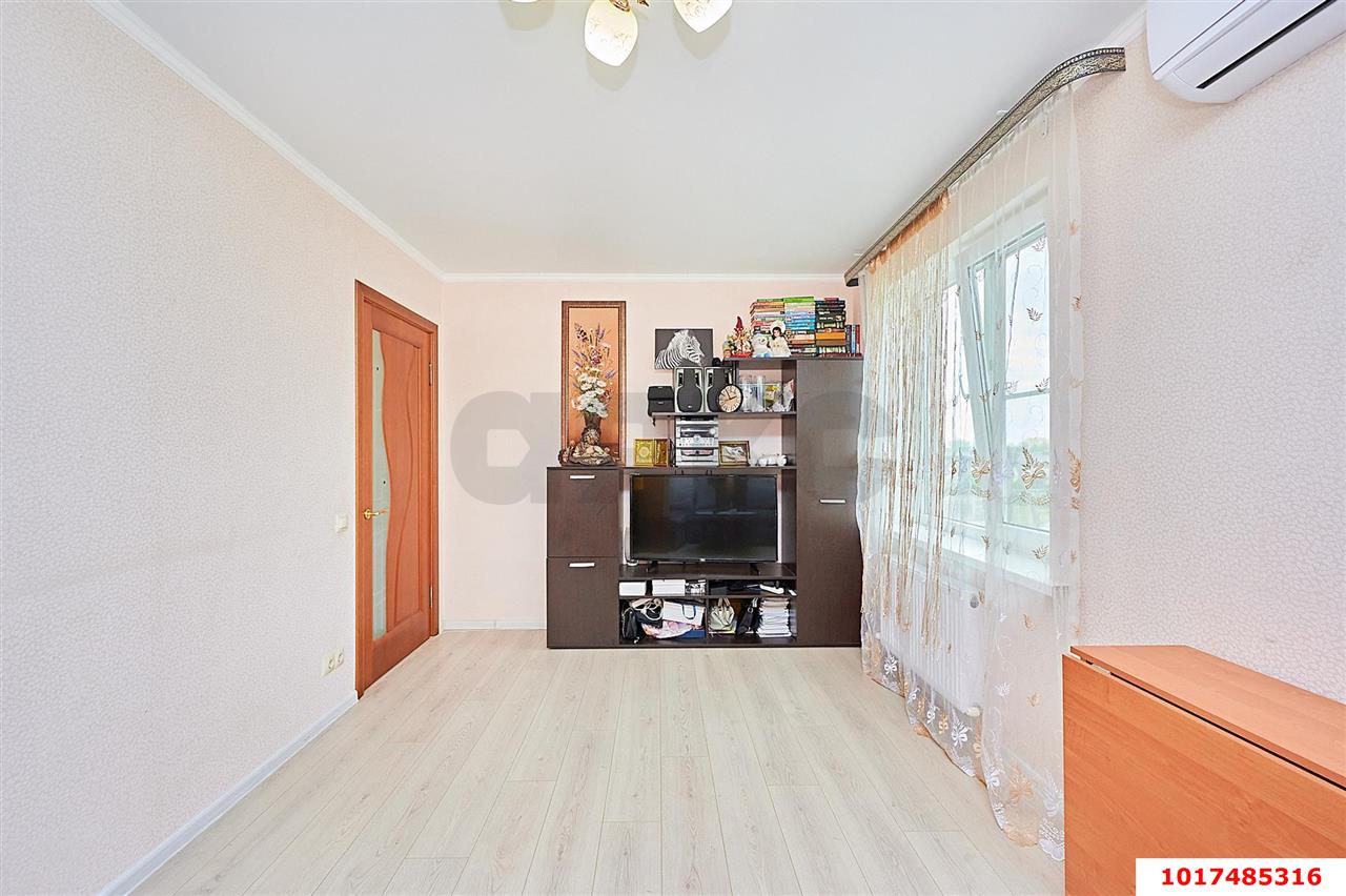 Фото №2: 2-комнатная квартира <span class="whitespace-nowrap">46 м²</span>, <span class="whitespace-nowrap">3/6 эт.</span> - Краснодарский, мкр. Прикубанский внутригородской округ, литБ
