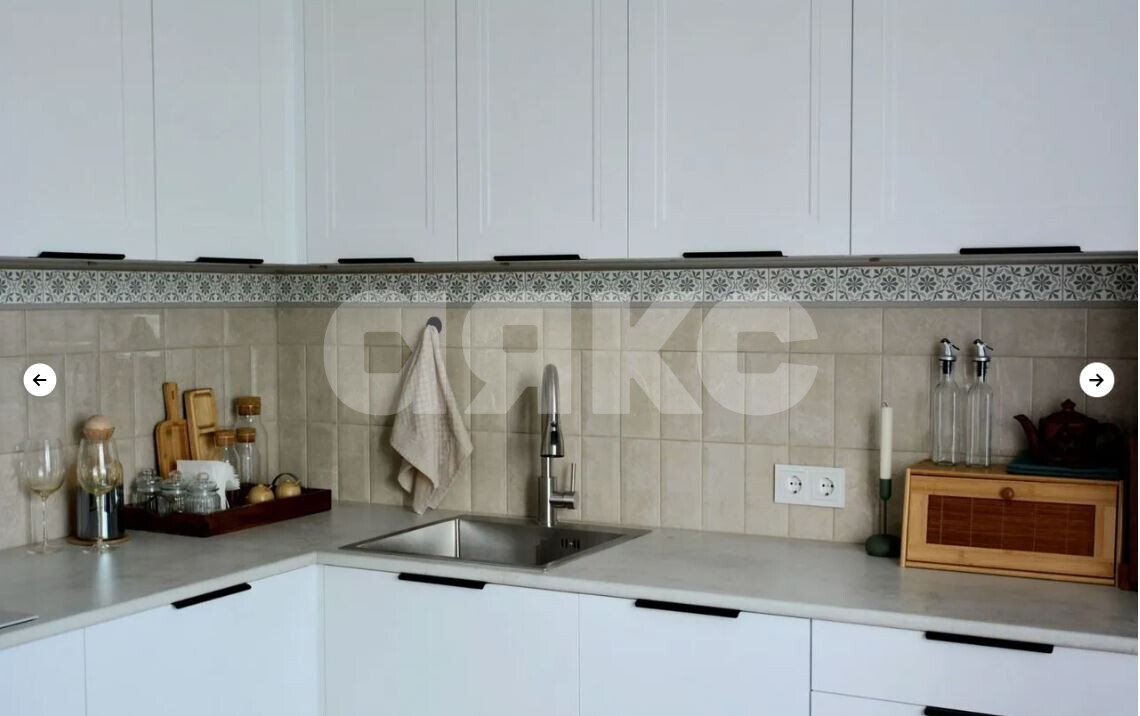 Фото №9: 2-комнатная квартира <span class="whitespace-nowrap">65 м²</span>, <span class="whitespace-nowrap">10/16 эт.</span> - Геленджик, Северный, мкр. жилой комплекс Кубанская Марка, ул. Маршала Жукова, 1к2