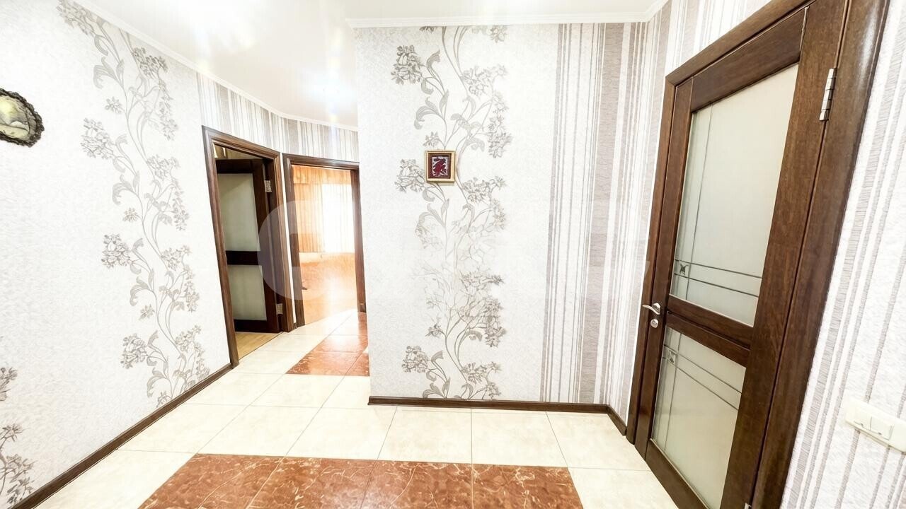 Фото №4: 2-комнатная квартира <span class="whitespace-nowrap">61 м²</span>, <span class="whitespace-nowrap">3/7 эт.</span> - Горячий Ключ, мкр. Администрация, ул. Тараника, 12А