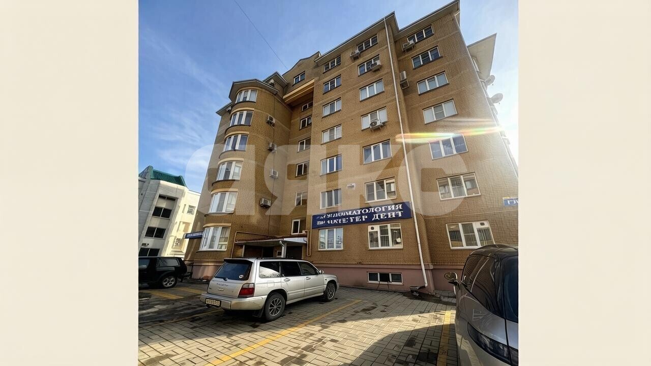 Фото №9: 2-комнатная квартира <span class="whitespace-nowrap">61 м²</span>, <span class="whitespace-nowrap">3/7 эт.</span> - Горячий Ключ, мкр. Администрация, ул. Тараника, 12А