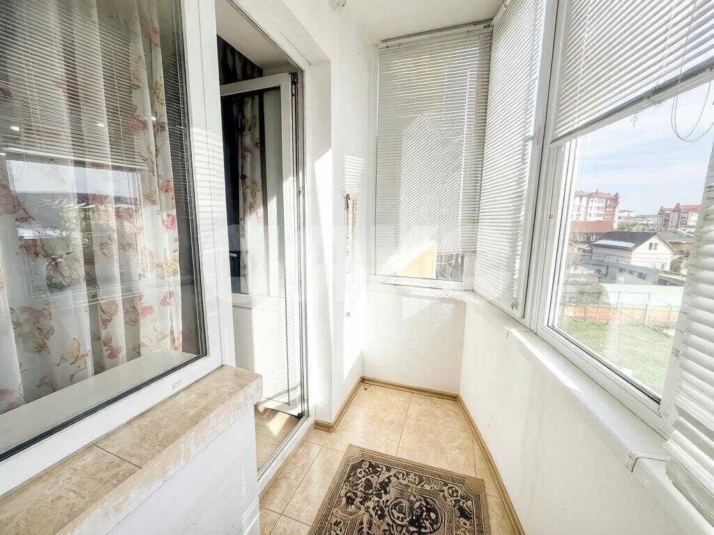 Фото №8: 2-комнатная квартира <span class="whitespace-nowrap">61 м²</span>, <span class="whitespace-nowrap">3/7 эт.</span> - Горячий Ключ, мкр. Администрация, ул. Тараника, 12А