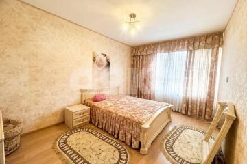 Фото №1: 2-комнатная квартира <span class="whitespace-nowrap">61 м²</span>, <span class="whitespace-nowrap">3/7 эт.</span> - Горячий Ключ, мкр. Администрация, ул. Тараника, 12А