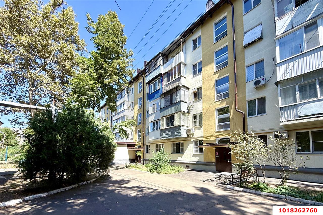 Фото №10: 1-комнатная квартира <span class="whitespace-nowrap">31 м²</span>, <span class="whitespace-nowrap">5/5 эт.</span> - Краснодар, Центральный внутригородской округ, мкр. Центральный, ул. Гудимы, 64/1