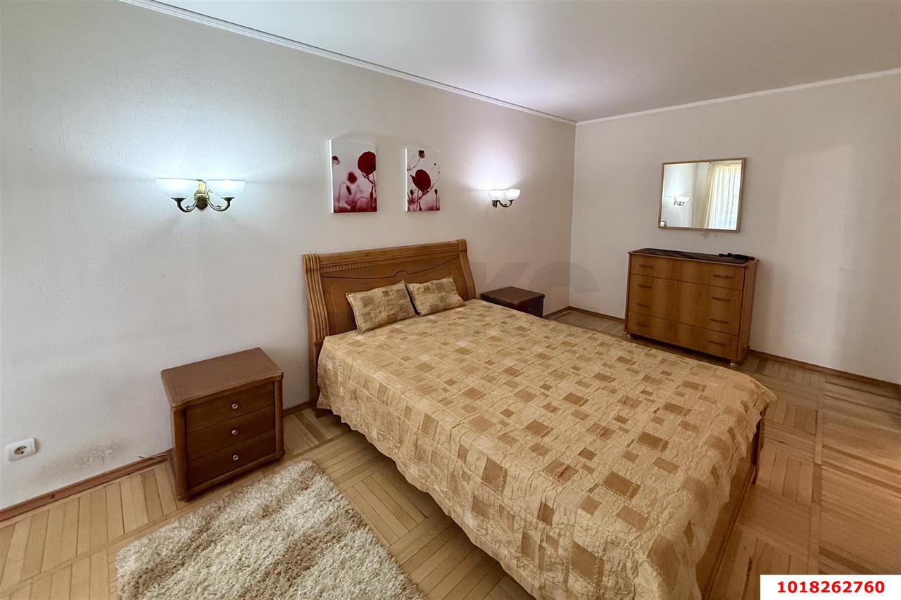 Фото №5: 1-комнатная квартира <span class="whitespace-nowrap">31 м²</span>, <span class="whitespace-nowrap">5/5 эт.</span> - Краснодар, Центральный внутригородской округ, мкр. Центральный, ул. Гудимы, 64/1