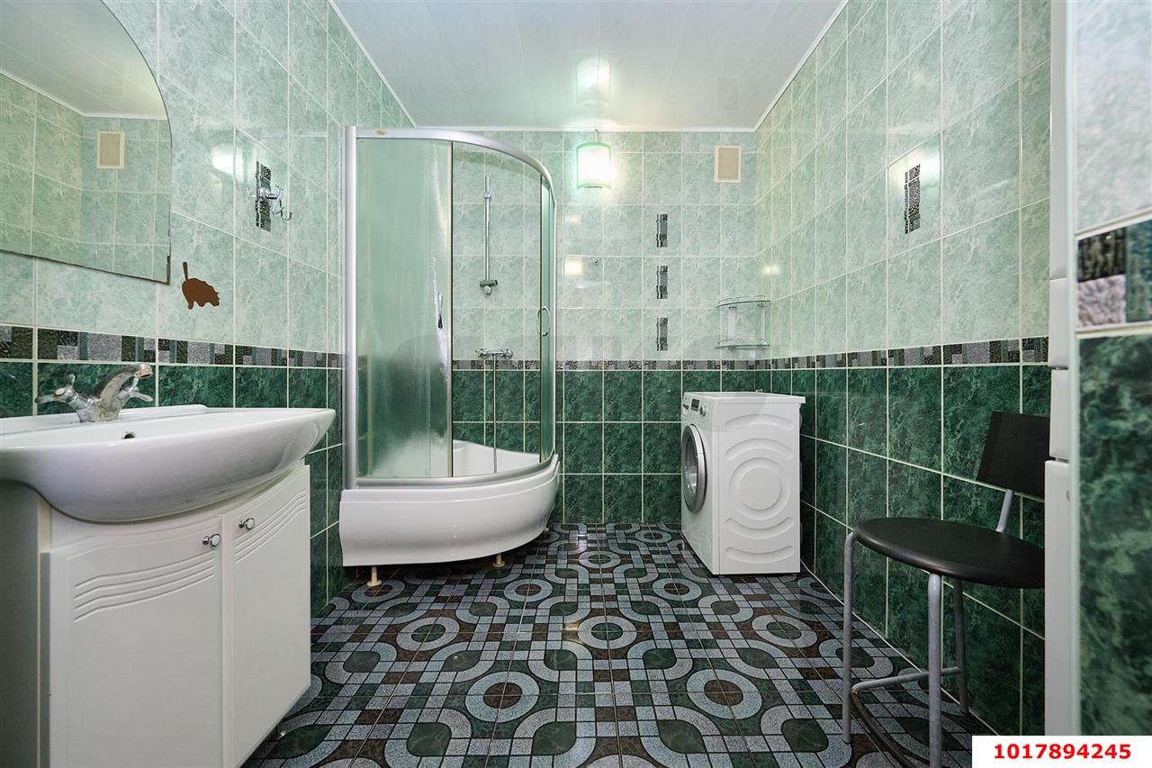 Фото №10: Дом <span class="whitespace-nowrap">284 м²</span> <span class="whitespace-nowrap">+ 10 сот.</span>, <span class="whitespace-nowrap">2 эт.</span> - Краснодар, Карасунский внутригородской округ, ж/р Новознаменский, ул. Слободская