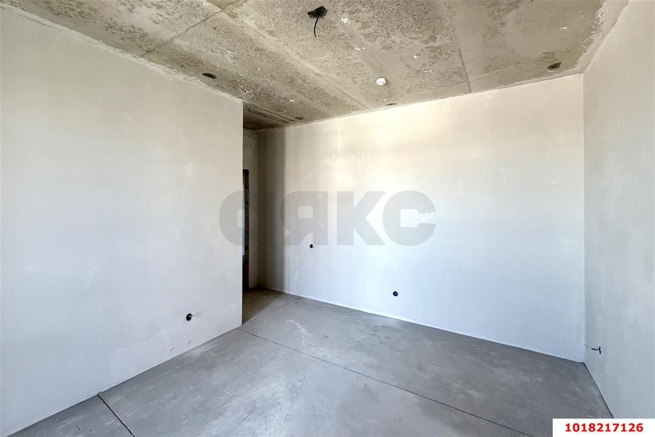 Фото №6: 3-комнатная квартира <span class="whitespace-nowrap">86 м²</span>, <span class="whitespace-nowrap">10/24 эт.</span> - Краснодар, Карасунский внутригородской округ, Гидростроителей, мкр. жилой комплекс Стрижи, ул. Автолюбителей, 1Г