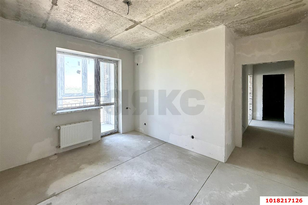 Фото №5: 3-комнатная квартира <span class="whitespace-nowrap">86 м²</span>, <span class="whitespace-nowrap">10/24 эт.</span> - Краснодар, Карасунский внутригородской округ, Гидростроителей, мкр. жилой комплекс Стрижи, ул. Автолюбителей, 1Г