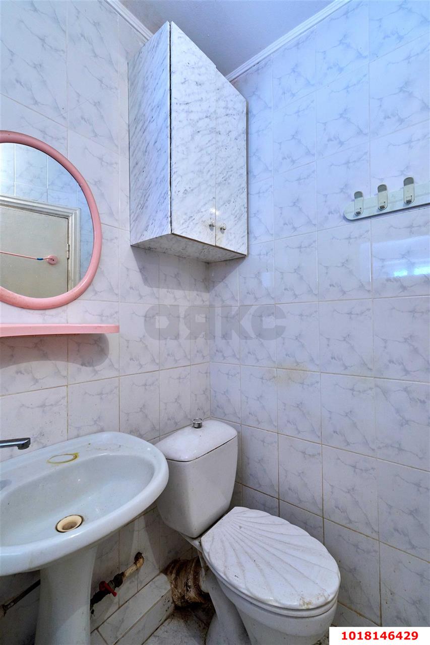 Фото №7: 1-комнатная квартира <span class="whitespace-nowrap">29 м²</span>, <span class="whitespace-nowrap">3/5 эт.</span> - Краснодар, Центральный внутригородской округ, мкр. Завод Измерительных Приборов, ул. Офицерская, 50А