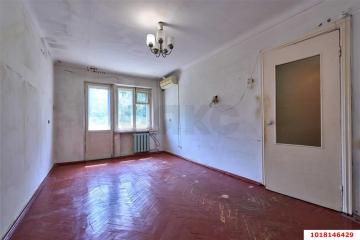Фото №1: 1-комнатная квартира <span class="whitespace-nowrap">29 м²</span>, <span class="whitespace-nowrap">3/5 эт.</span> - Краснодар, мкр. Завод Измерительных Приборов, ул. Офицерская, 50А