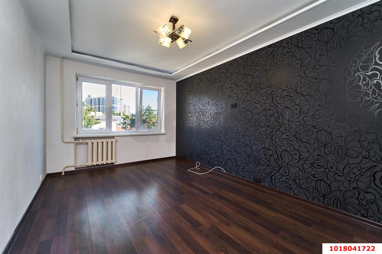 Фото №13: 2-комнатная квартира <span class="whitespace-nowrap">40 м²</span>, <span class="whitespace-nowrap">3/5 эт.</span> - Краснодар, мкр. Западный внутригородской округ, ул. Красных Партизан, 569