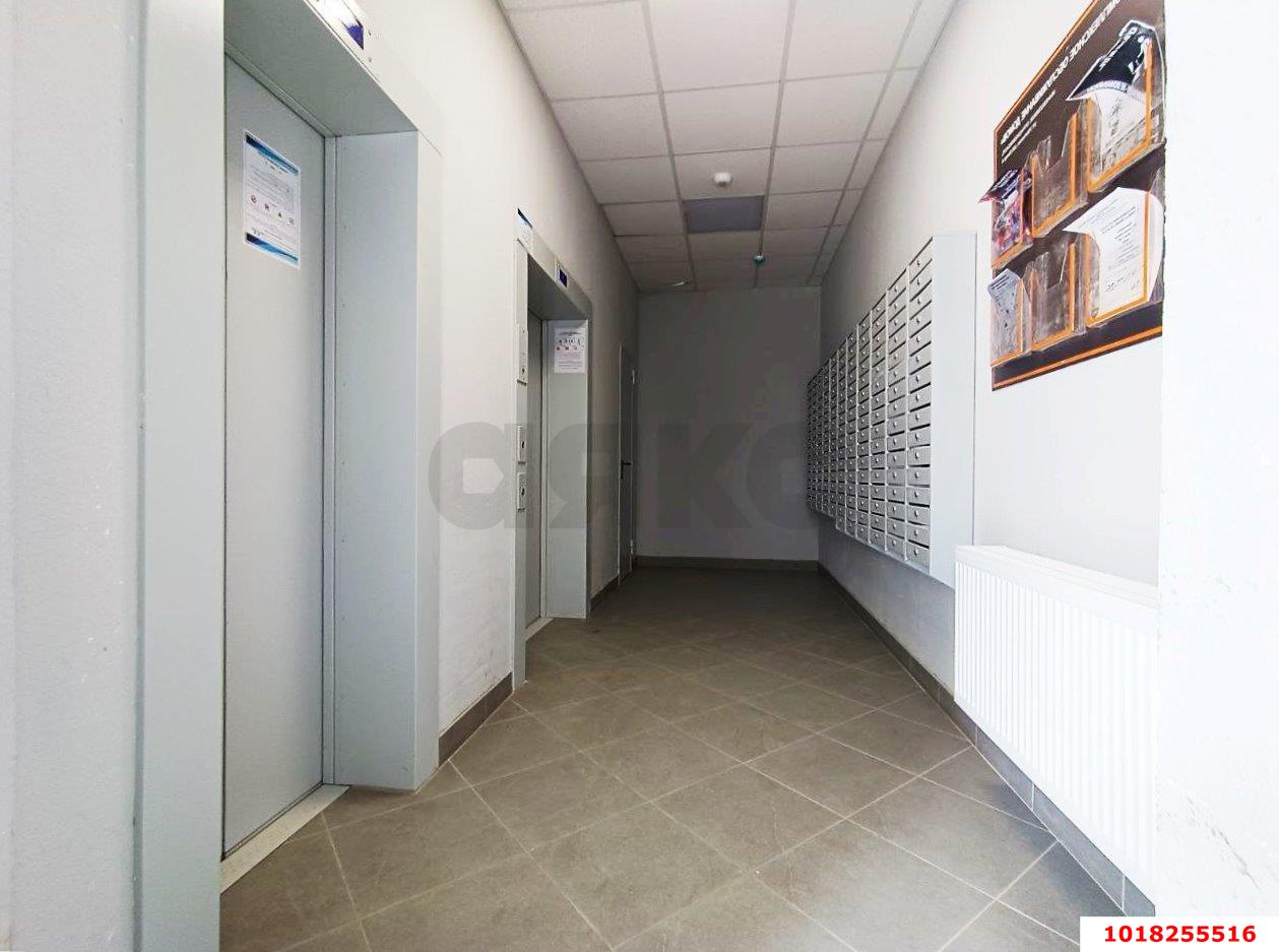 Фото №4: 1-комнатная квартира <span class="whitespace-nowrap">45 м²</span>, <span class="whitespace-nowrap">3/21 эт.</span> - Краснодар, Карасунский внутригородской округ, Хлопчато-бумажный Комбинат, мкр. ЖК Альфа, ул. Уральская, 100/5