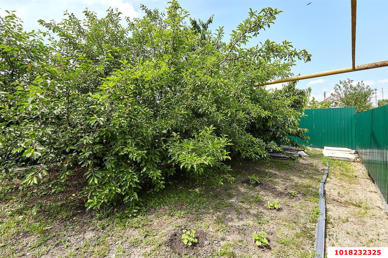 Фото №6: Часть дома <span class="whitespace-nowrap">50 м²</span> <span class="whitespace-nowrap">+ 2 сот.</span>, <span class="whitespace-nowrap">2 эт.</span> - Яблоновский, ул. Цветочная, 42