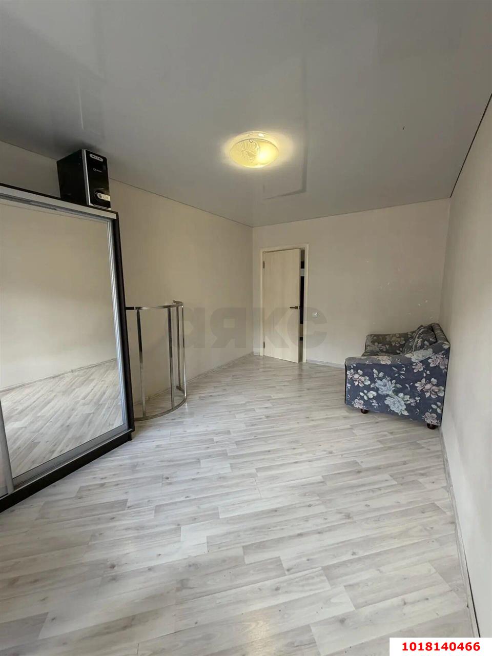 Фото №9: 2-комнатная квартира <span class="whitespace-nowrap">70 м²</span>, <span class="whitespace-nowrap">7/18 эт.</span> - Краснодар, Прикубанский внутригородской округ, Музыкальный, мкр. имени Петра Метальникова, ул. Петра Метальникова, 11