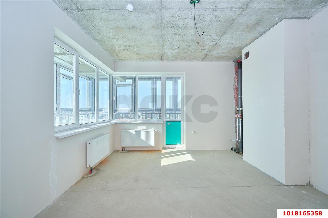 Фото №10: 3-комнатная квартира <span class="whitespace-nowrap">94 м²</span>, <span class="whitespace-nowrap">21/24 эт.</span> - Краснодар, Центральный внутригородской округ, мкр. Центральный, ул. Митрофана Седина, 131