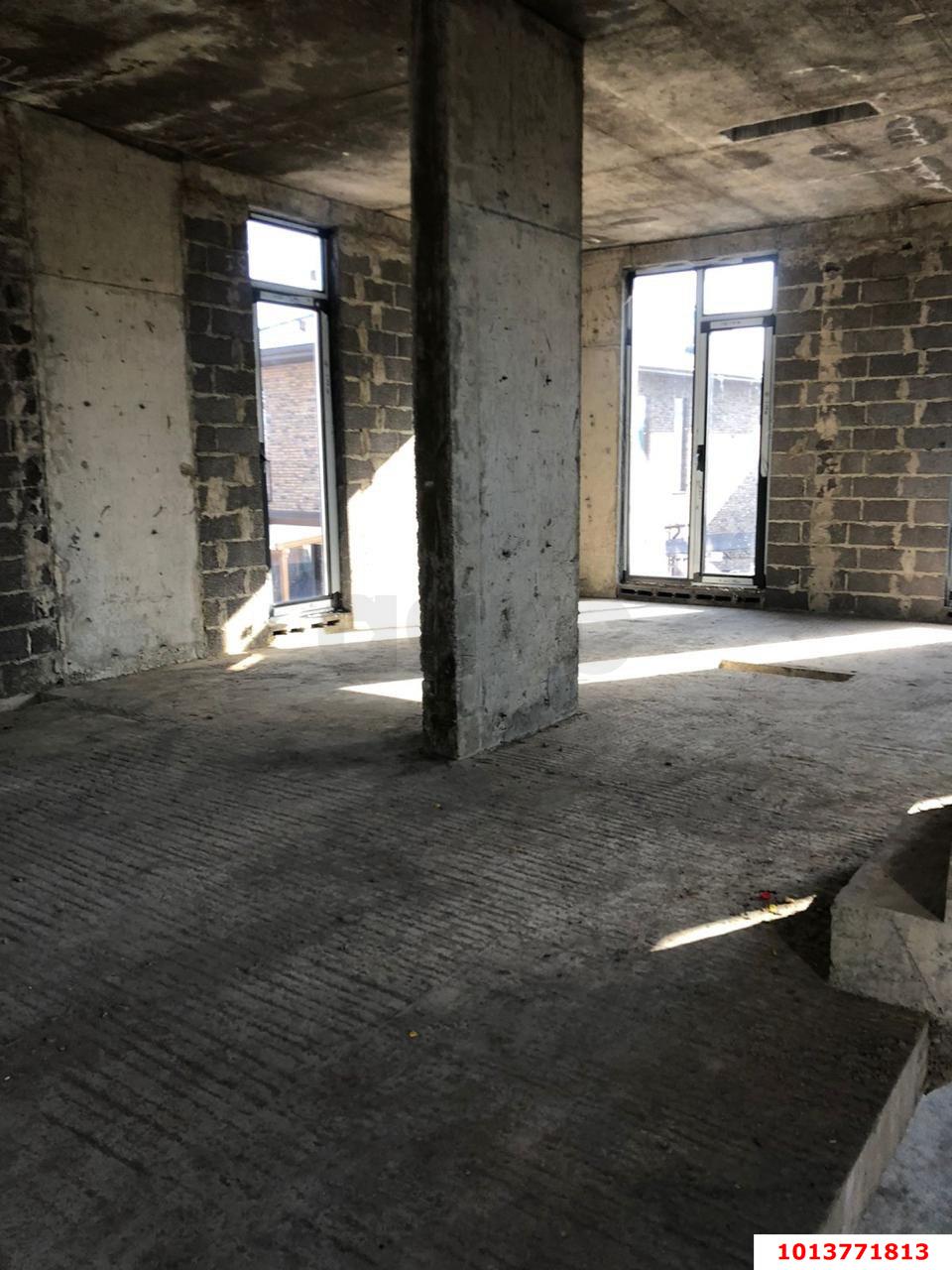Фото №10: Дом <span class="whitespace-nowrap">206 м²</span> <span class="whitespace-nowrap">+ 3.44 сот.</span>, <span class="whitespace-nowrap">2 эт.</span> - Сириус, мкр. Южные Культуры, ул. Красная Горка, 10/4