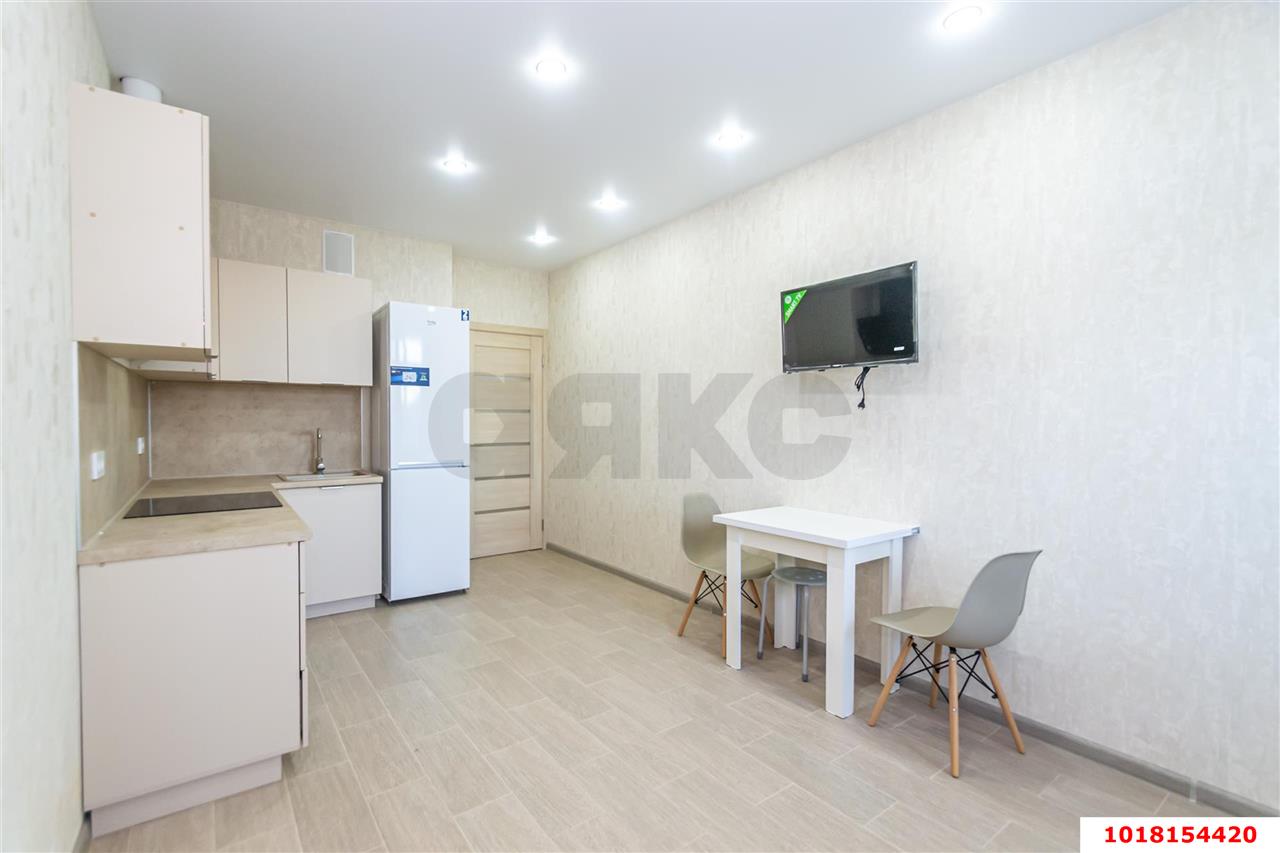 Фото №3: 1-комнатная квартира <span class="whitespace-nowrap">41 м²</span>, <span class="whitespace-nowrap">3/22 эт.</span> - Краснодар, Прикубанский внутригородской округ, мкр. ЖК Губернский, ул. им. Героя Яцкова И.В., 19к2