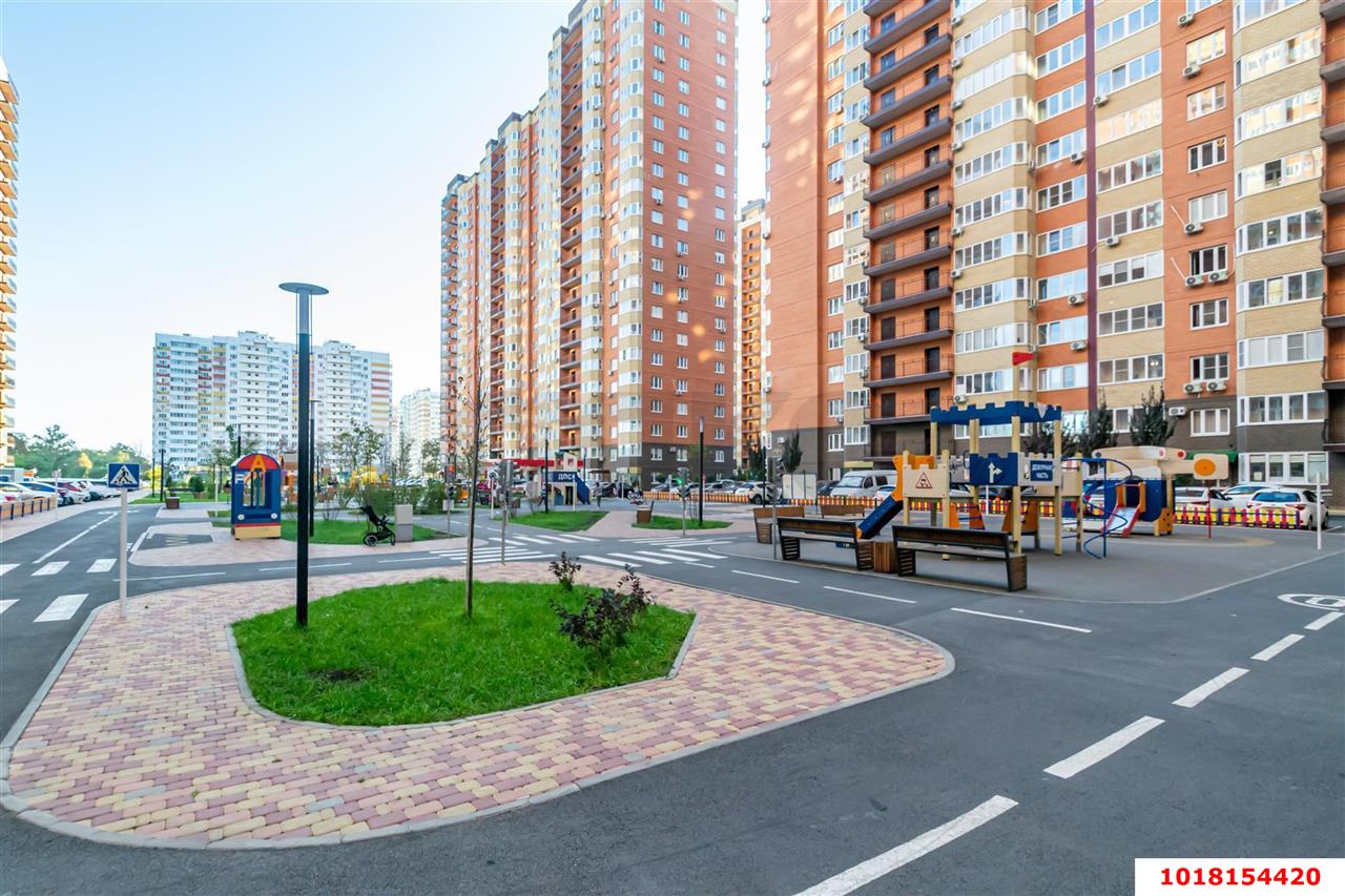 Фото №13: 1-комнатная квартира <span class="whitespace-nowrap">41 м²</span>, <span class="whitespace-nowrap">3/22 эт.</span> - Краснодар, Прикубанский внутригородской округ, мкр. ЖК Губернский, ул. им. Героя Яцкова И.В., 19к2