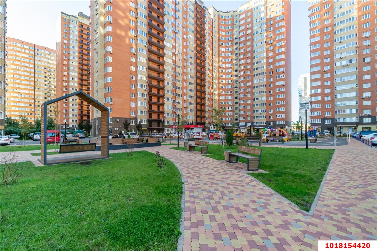 Фото №17: 1-комнатная квартира <span class="whitespace-nowrap">41 м²</span>, <span class="whitespace-nowrap">3/22 эт.</span> - Краснодар, Прикубанский внутригородской округ, мкр. ЖК Губернский, ул. им. Героя Яцкова И.В., 19к2