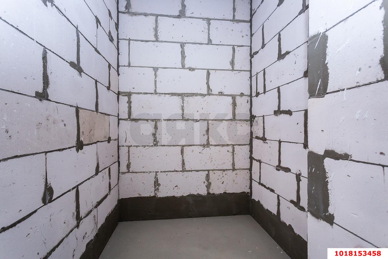 Фото №10: 1-комнатная квартира <span class="whitespace-nowrap">50 м²</span>, <span class="whitespace-nowrap">4/16 эт.</span> - Краснодар, Прикубанский внутригородской округ, мкр. жилой комплекс Самолёт-5, ул. Ивана Беличенко, 97