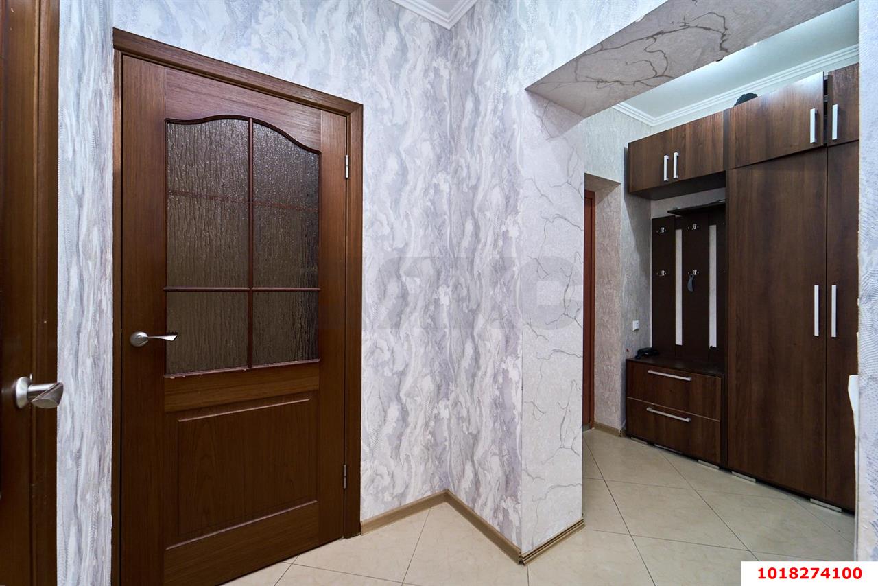 Фото №10: 1-комнатная квартира <span class="whitespace-nowrap">48 м²</span>, <span class="whitespace-nowrap">3/8 эт.</span> - Краснодар, Прикубанский внутригородской округ, Калинино, мкр. Завод Радиоизмерительных Приборов, ул. 1 Мая, 430/2