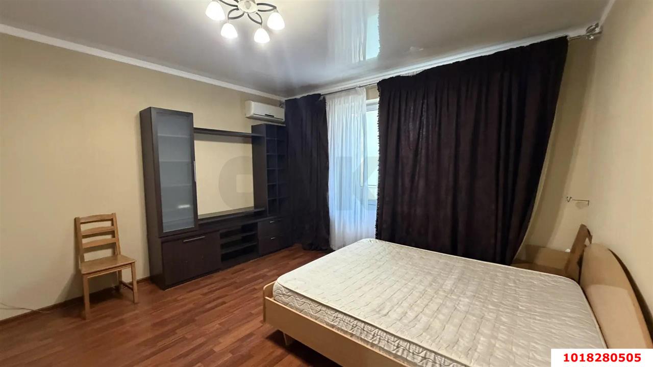 Фото №9: 1-комнатная квартира <span class="whitespace-nowrap">47 м²</span>, <span class="whitespace-nowrap">6/8 эт.</span> - Краснодар, Прикубанский внутригородской округ, Калинино, мкр. Завод Радиоизмерительных Приборов, ул. 1 Мая, 428