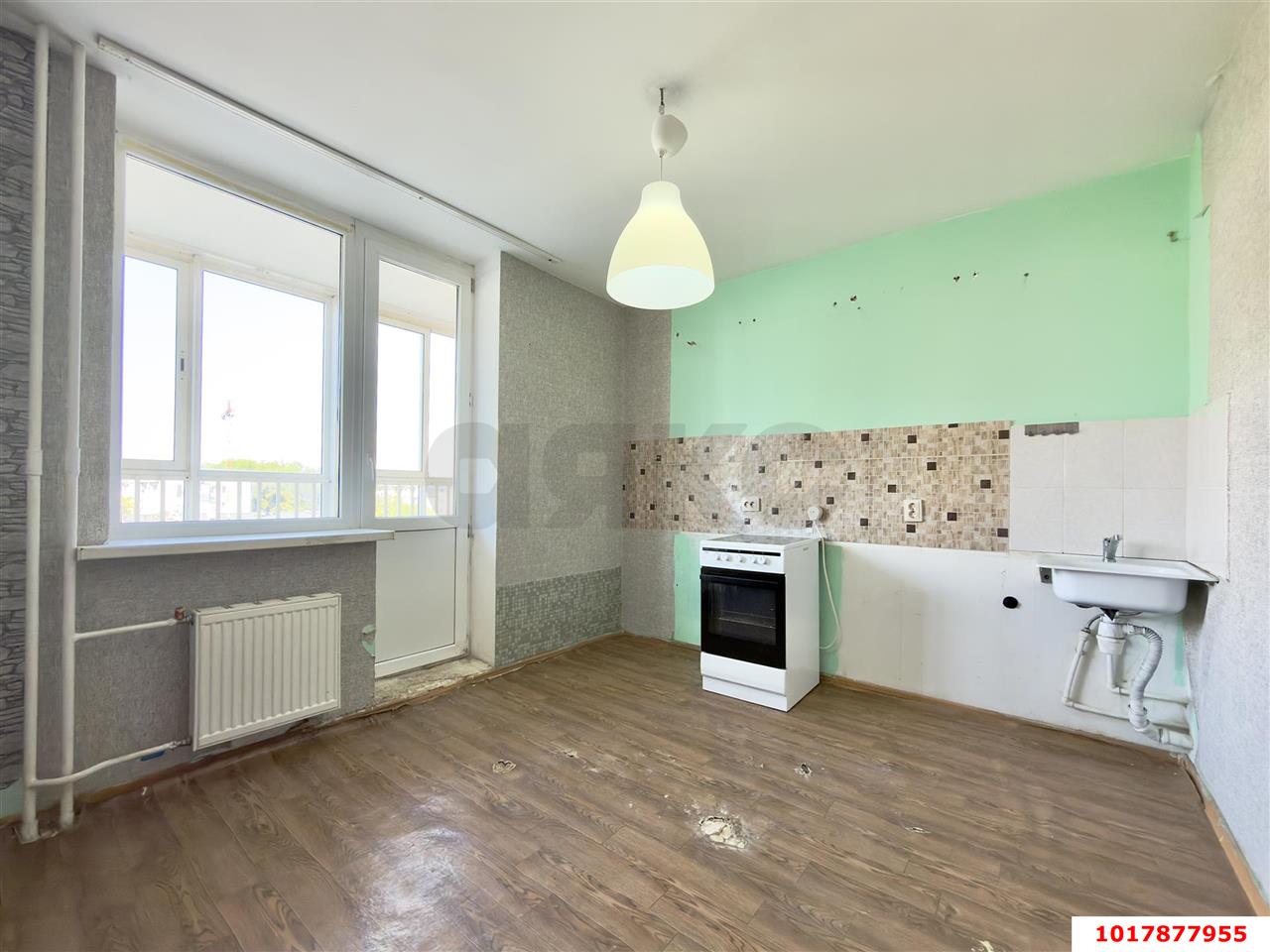 Фото №1: 3-комнатная квартира <span class="whitespace-nowrap">80 м²</span>, <span class="whitespace-nowrap">5/17 эт.</span> - Краснодар, Прикубанский внутригородской округ, 9-й километр, мкр. Военный городок № 106, ул. имени Дзержинского, 54/12