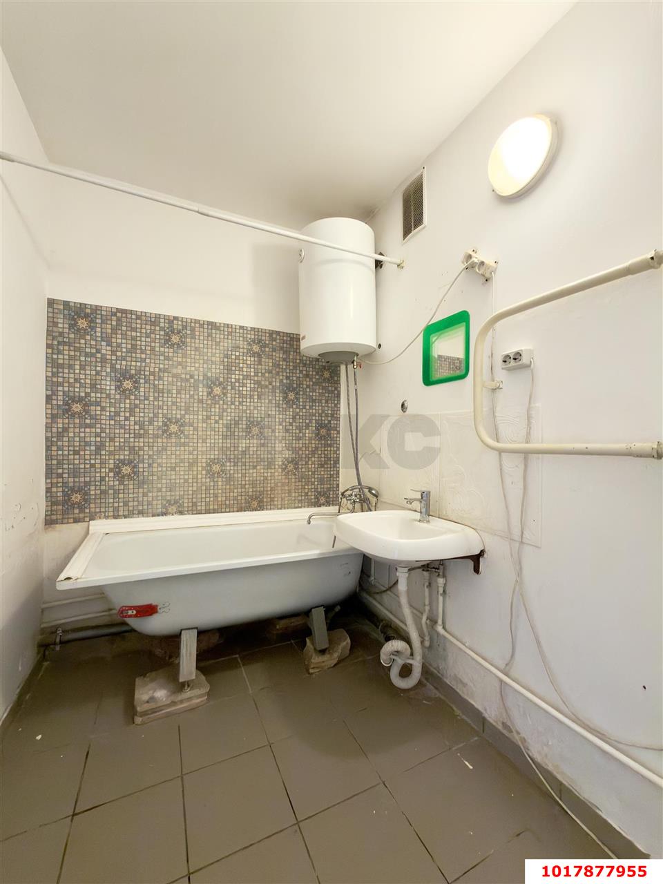 Фото №6: 3-комнатная квартира <span class="whitespace-nowrap">80 м²</span>, <span class="whitespace-nowrap">5/17 эт.</span> - Краснодар, Прикубанский внутригородской округ, 9-й километр, мкр. Военный городок № 106, ул. имени Дзержинского, 54/12