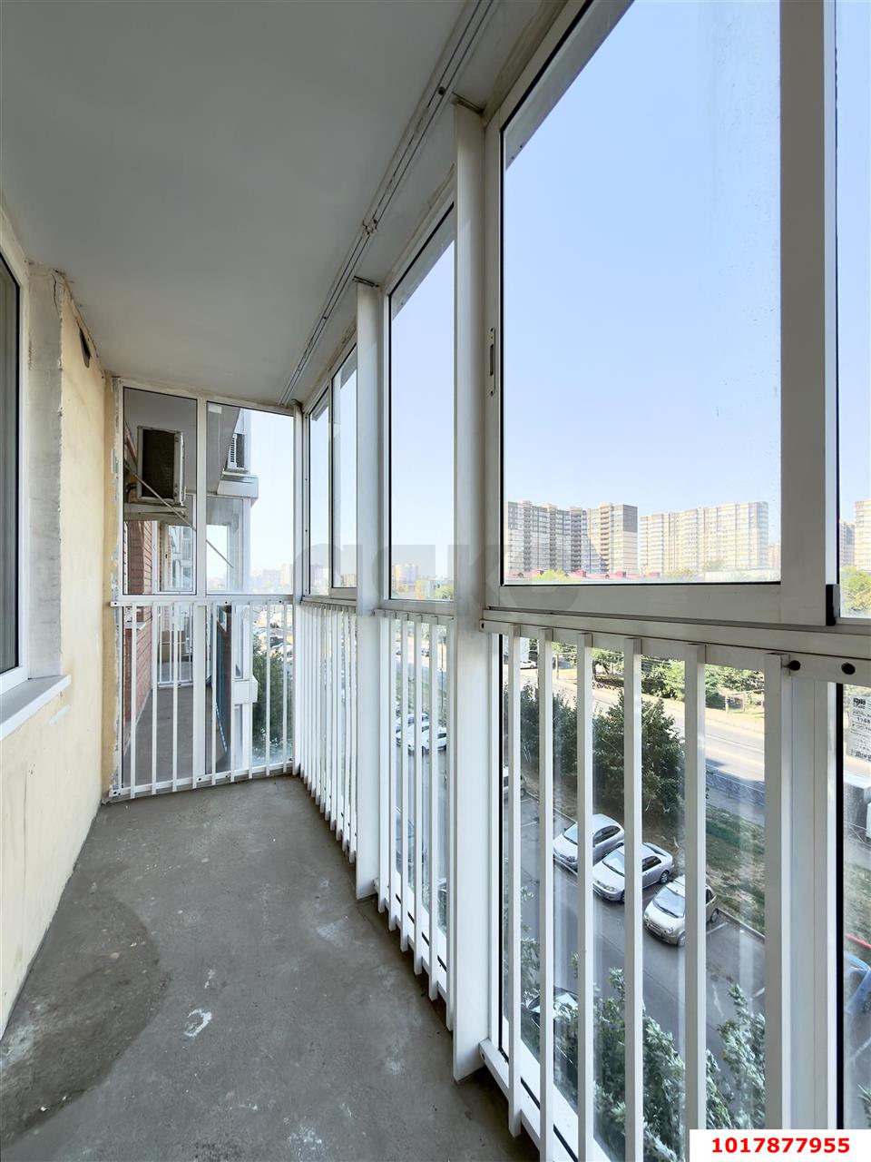 Фото №10: 3-комнатная квартира <span class="whitespace-nowrap">80 м²</span>, <span class="whitespace-nowrap">5/17 эт.</span> - Краснодар, Прикубанский внутригородской округ, 9-й километр, мкр. Военный городок № 106, ул. имени Дзержинского, 54/12