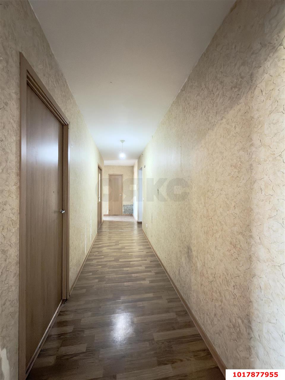 Фото №8: 3-комнатная квартира <span class="whitespace-nowrap">80 м²</span>, <span class="whitespace-nowrap">5/17 эт.</span> - Краснодар, Прикубанский внутригородской округ, 9-й километр, мкр. Военный городок № 106, ул. имени Дзержинского, 54/12