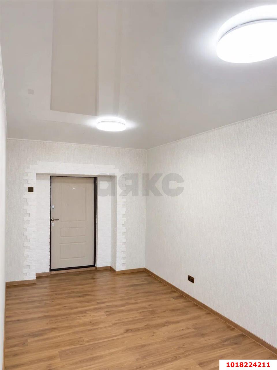 Фото №2: Комната <span class="whitespace-nowrap">17 м²</span>, <span class="whitespace-nowrap">5/5 эт.</span> - Краснодар, Прикубанский внутригородской округ, мкр. Фестивальный, ул. Воровского, 237