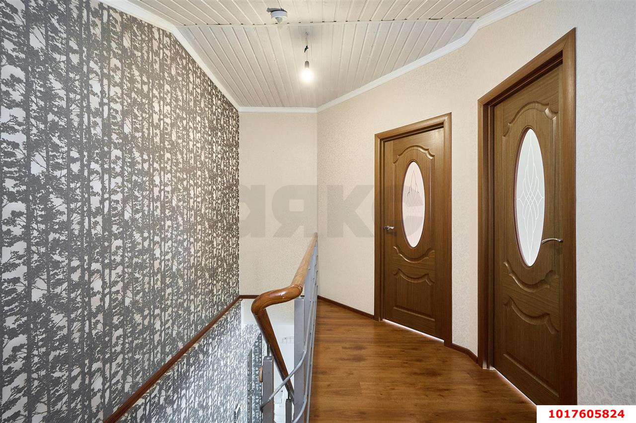 Фото №13: 3-комнатная квартира <span class="whitespace-nowrap">95 м²</span>, <span class="whitespace-nowrap">7/8 эт.</span> - Краснодар, Прикубанский внутригородской округ, мкр. Музыкальный, ул. Аксайская, 44