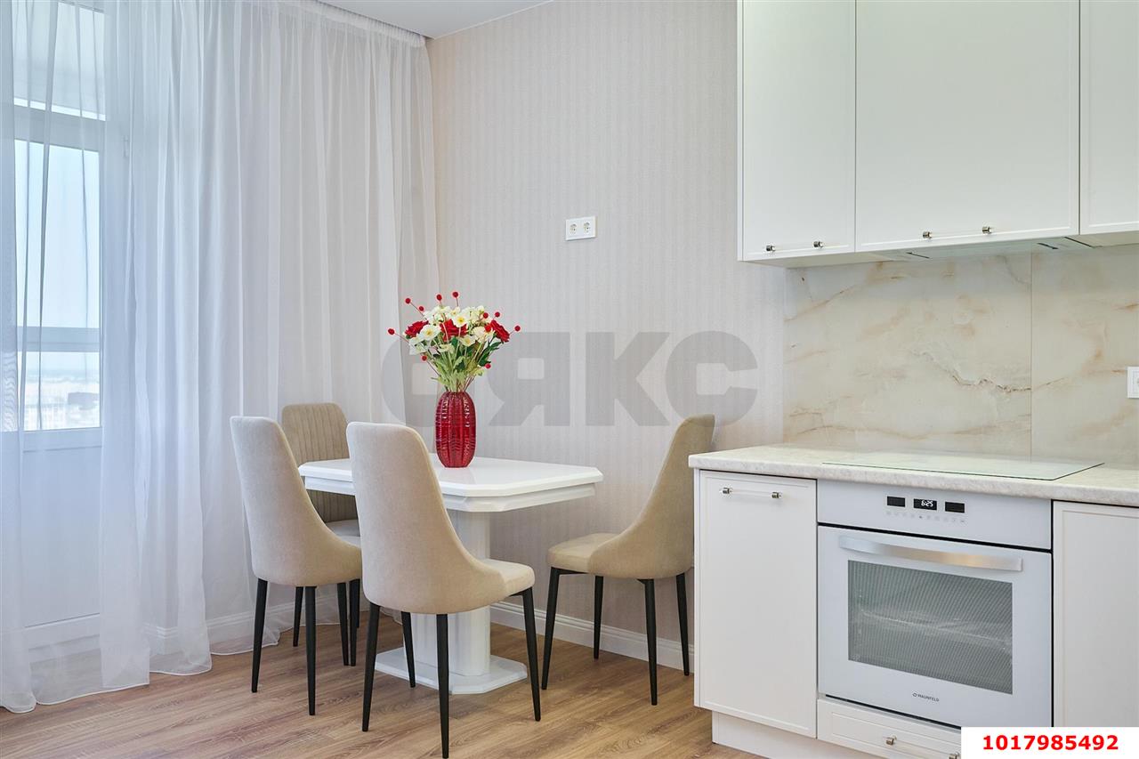 Фото №2: 2-комнатная квартира <span class="whitespace-nowrap">78 м²</span>, <span class="whitespace-nowrap">22/24 эт.</span> - Краснодар, Прикубанский внутригородской округ, мкр. Достояние, ул. Григория Булгакова, 19