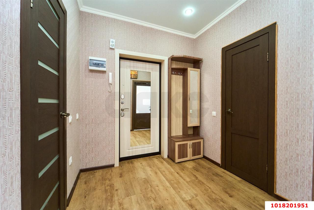 Фото №13: 1-комнатная квартира <span class="whitespace-nowrap">44 м²</span>, <span class="whitespace-nowrap">4/19 эт.</span> - Краснодар, Прикубанский внутригородской округ, ЖК Губернский, мкр. 1-й квартал, ул. Домбайская, 63