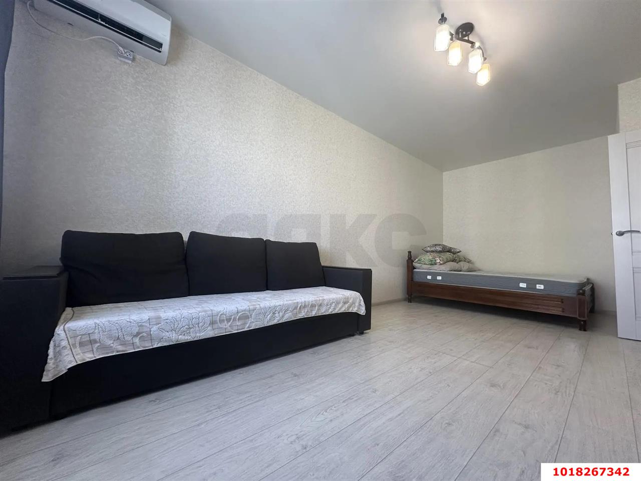 Фото №4: 1-комнатная квартира <span class="whitespace-nowrap">40 м²</span>, <span class="whitespace-nowrap">13/16 эт.</span> - Краснодар, Прикубанский внутригородской округ, Восточный, мкр. жилой комплекс Квартал № 6, ул. Генерал-лейтенанта Александра Сапрунова, 17
