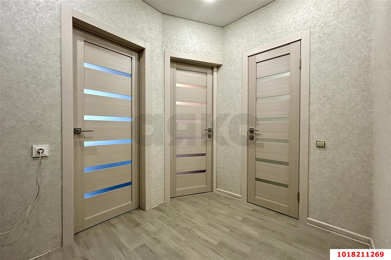 Фото №12: 1-комнатная квартира <span class="whitespace-nowrap">38 м²</span>, <span class="whitespace-nowrap">2/7 эт.</span> - Краснодар, Прикубанский внутригородской округ, мкр. Музыкальный, ул. имени Мусоргского М.П., 3