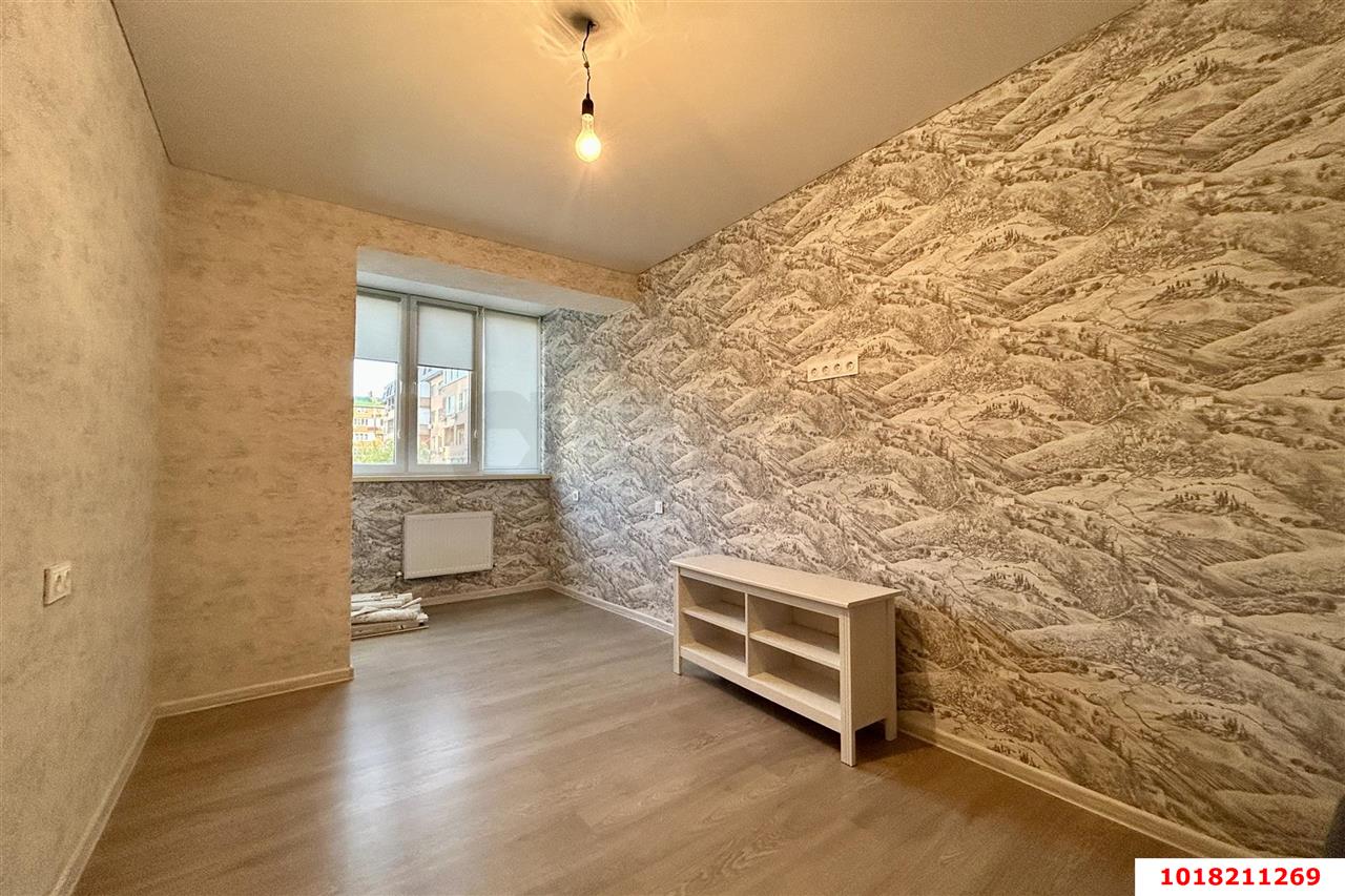 Фото №6: 1-комнатная квартира <span class="whitespace-nowrap">38 м²</span>, <span class="whitespace-nowrap">2/7 эт.</span> - Краснодар, Прикубанский внутригородской округ, мкр. Музыкальный, ул. имени Мусоргского М.П., 3