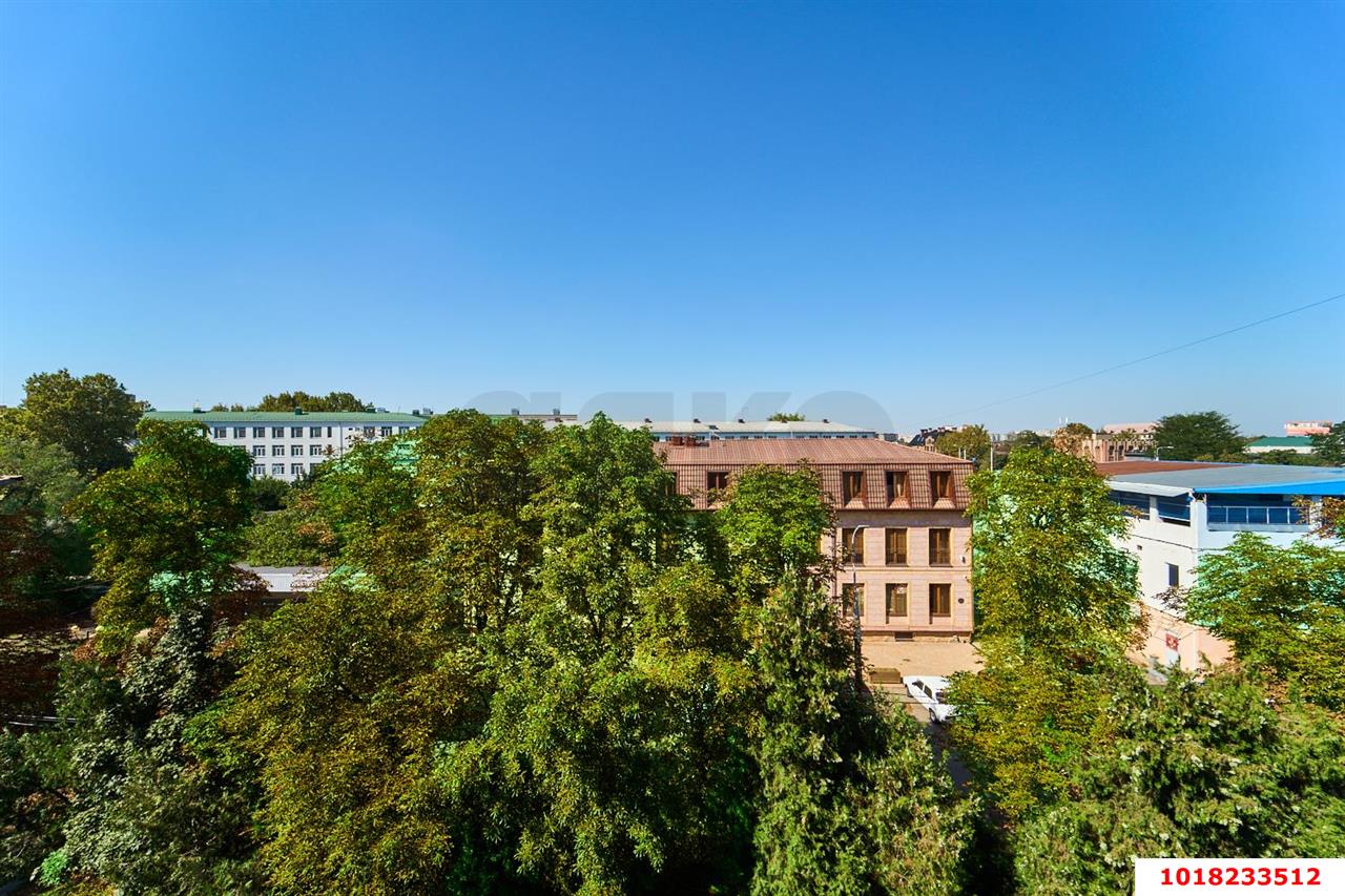 Фото №14: 3-комнатная квартира <span class="whitespace-nowrap">59 м²</span>, <span class="whitespace-nowrap">5/5 эт.</span> - Краснодар, Карасунский внутригородской округ, мкр. Гидростроителей, ул. имени Дмитрия Благоева, 2