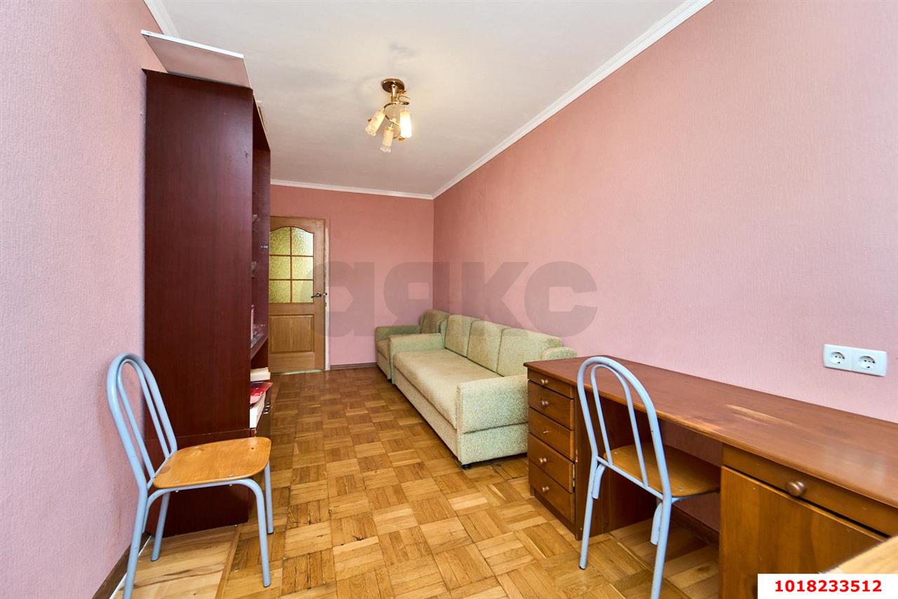 Фото №9: 3-комнатная квартира <span class="whitespace-nowrap">59 м²</span>, <span class="whitespace-nowrap">5/5 эт.</span> - Краснодар, Карасунский внутригородской округ, мкр. Гидростроителей, ул. имени Дмитрия Благоева, 2