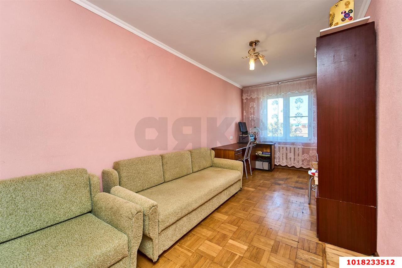 Фото №10: 3-комнатная квартира <span class="whitespace-nowrap">59 м²</span>, <span class="whitespace-nowrap">5/5 эт.</span> - Краснодар, Карасунский внутригородской округ, мкр. Гидростроителей, ул. имени Дмитрия Благоева, 2
