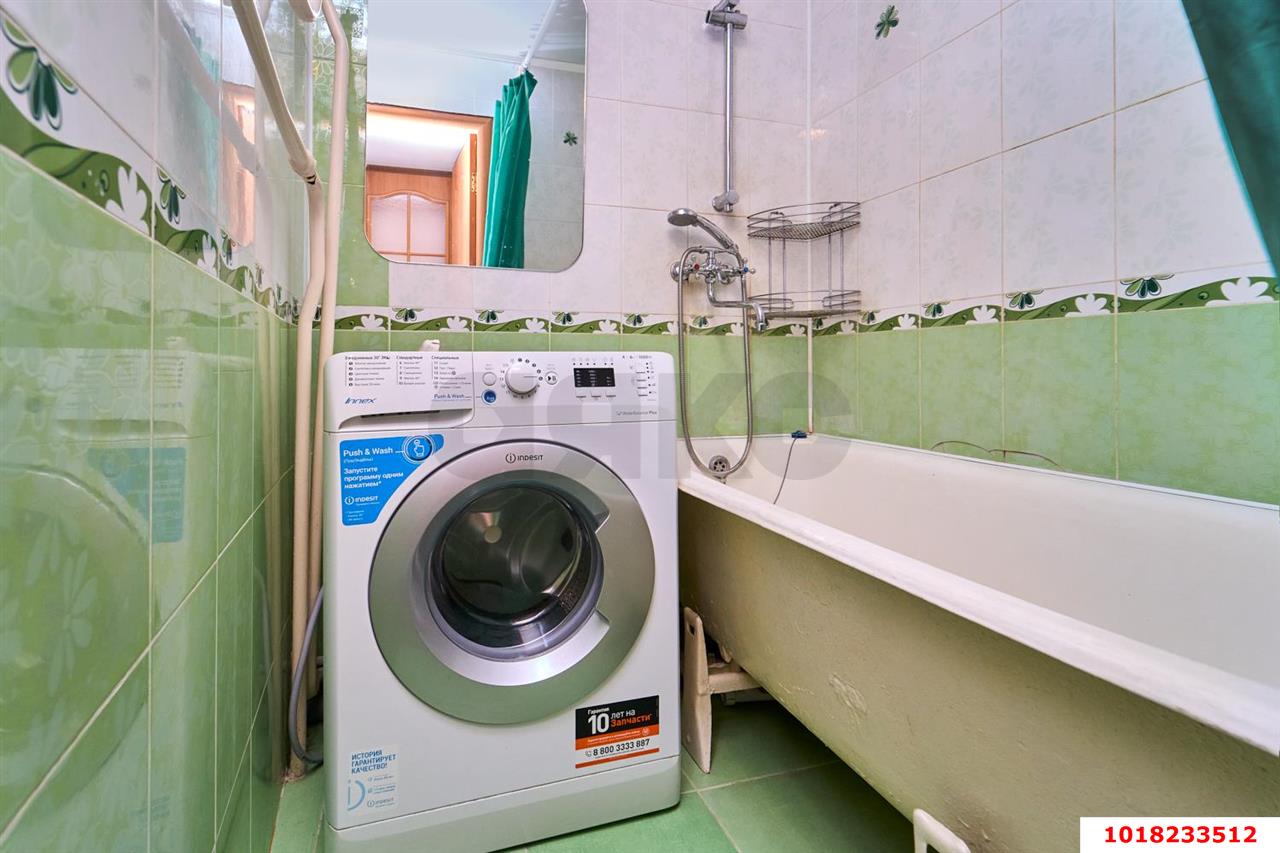 Фото №12: 3-комнатная квартира <span class="whitespace-nowrap">59 м²</span>, <span class="whitespace-nowrap">5/5 эт.</span> - Краснодар, Карасунский внутригородской округ, мкр. Гидростроителей, ул. имени Дмитрия Благоева, 2