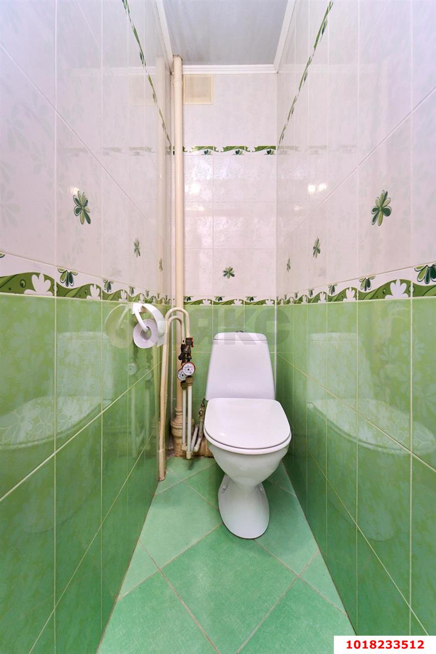 Фото №11: 3-комнатная квартира <span class="whitespace-nowrap">59 м²</span>, <span class="whitespace-nowrap">5/5 эт.</span> - Краснодар, Карасунский внутригородской округ, мкр. Гидростроителей, ул. имени Дмитрия Благоева, 2