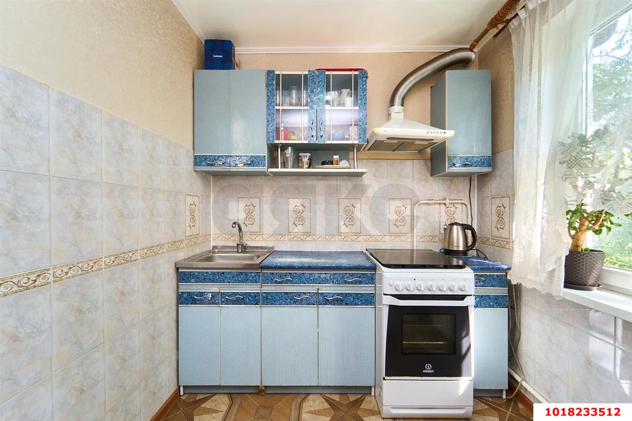 Фото №5: 3-комнатная квартира <span class="whitespace-nowrap">59 м²</span>, <span class="whitespace-nowrap">5/5 эт.</span> - Краснодар, Карасунский внутригородской округ, мкр. Гидростроителей, ул. имени Дмитрия Благоева, 2